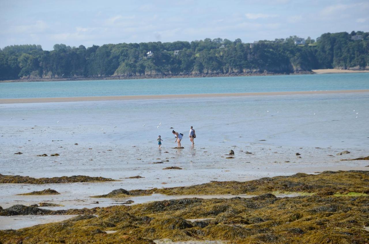 Bleu Outremer Saint-Cast-le-Guildo Exterior photo
